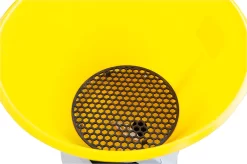 Streuwagen CEMO, Behältervolumen 20 L, Streubreite 1-4 M, Streumenge 6-stufig Einstellbar, Klappbarer Stützfuß, Schiebegriff Höhenverstellbar -Lager und Betriebslager streuwagen cemo behaeltervolumen 20 l streubreite 1 4 m streumenge 6 stufig einstellbar klappbarer stuetzfuss schiebegriff hoehenverstellbar img SI 128362 A cut